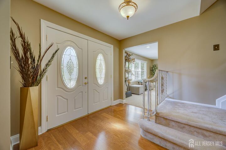 Property Photo:  58 Hamilton Lane  NJ 08536 