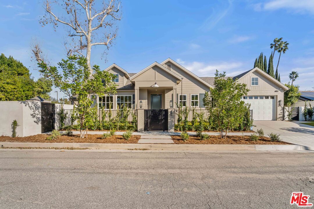 Property Photo:  4912 Beeman Ave  CA 91607 