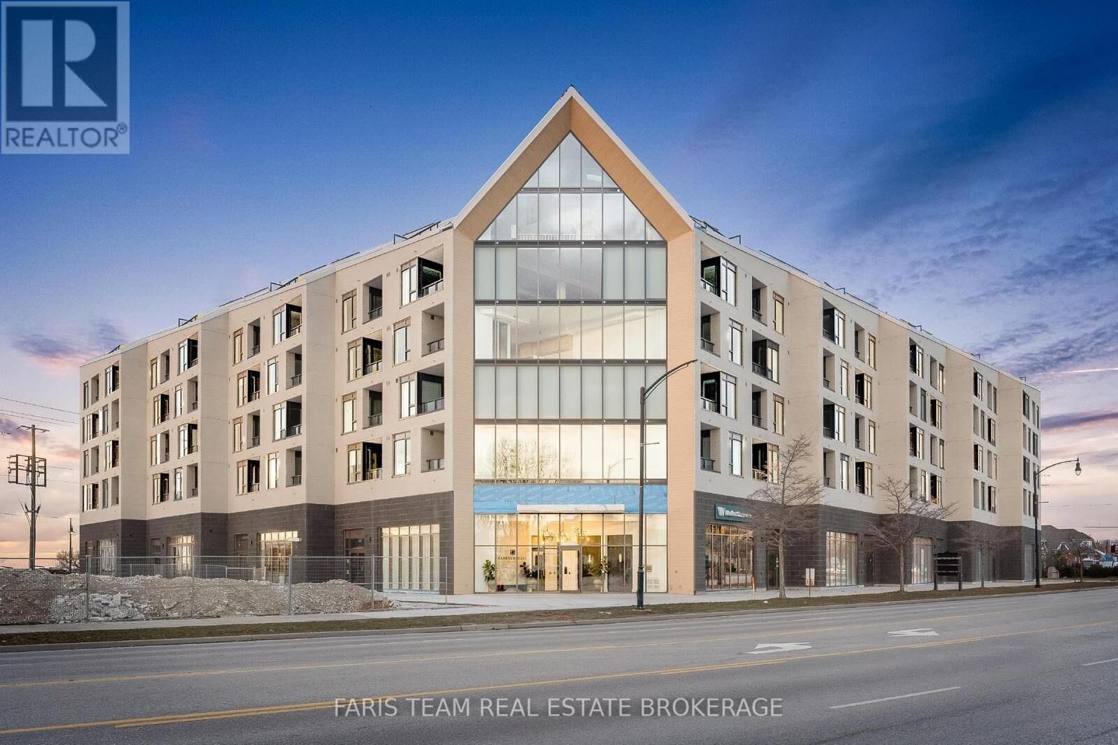 Property Photo:  31 Huron Street 621  ON L0G 1V0 