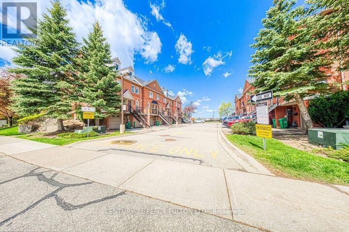 Property Photo:  3895 Doug Leavens Boulevard 44  ON L5N 7G1 