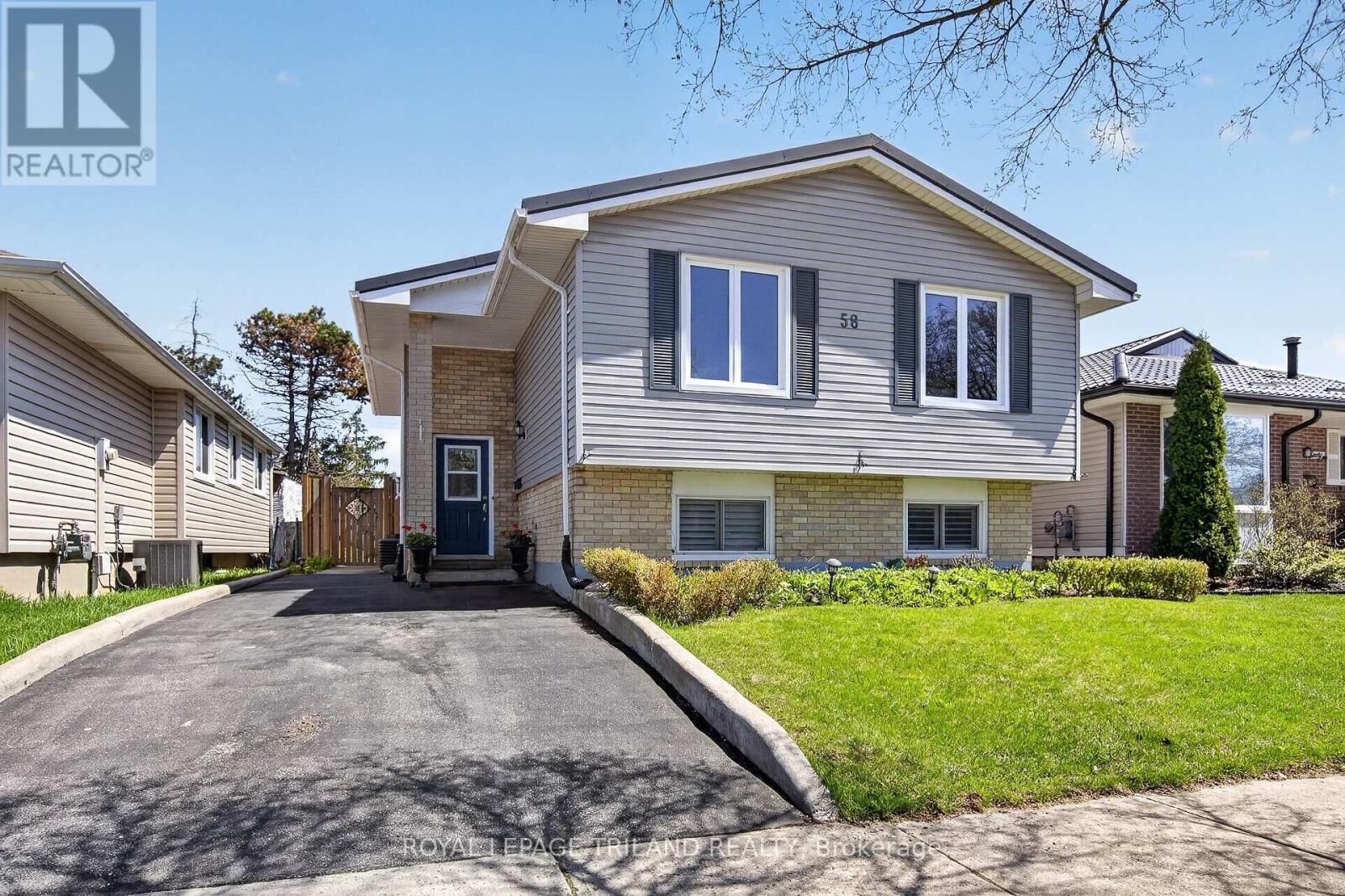 Property Photo:  58 Beechmount Crescent  ON N6E 2J4 