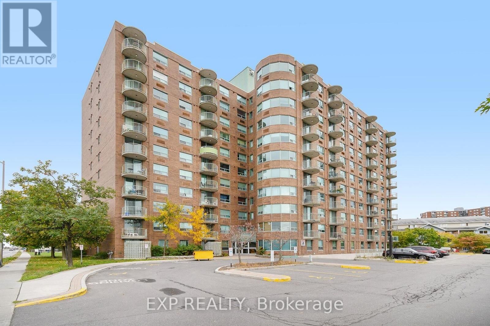 Property Photo:  1440 Heron Road 312  ON K1V 0X2 