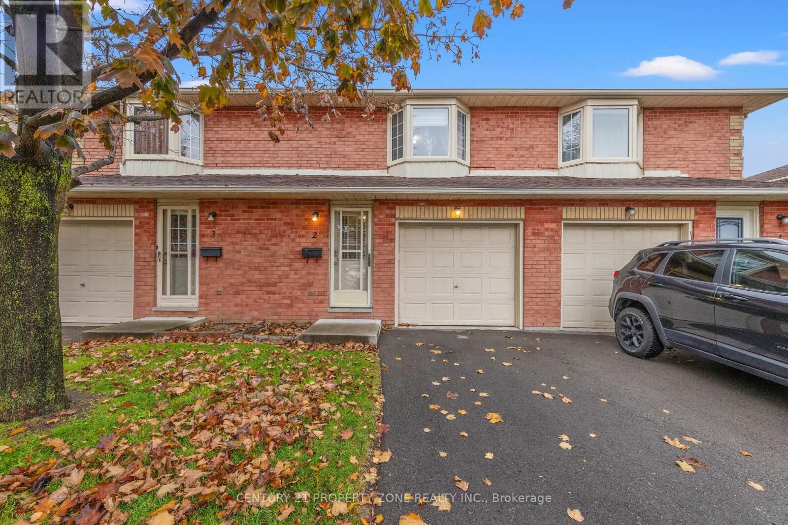 Property Photo:  280 Limeridge Road East 2  ON L9A 2S7 