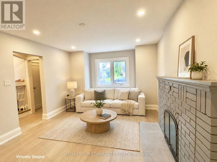 Property Photo:  351 Fairlawn Avenue  ON M5M 1T5 