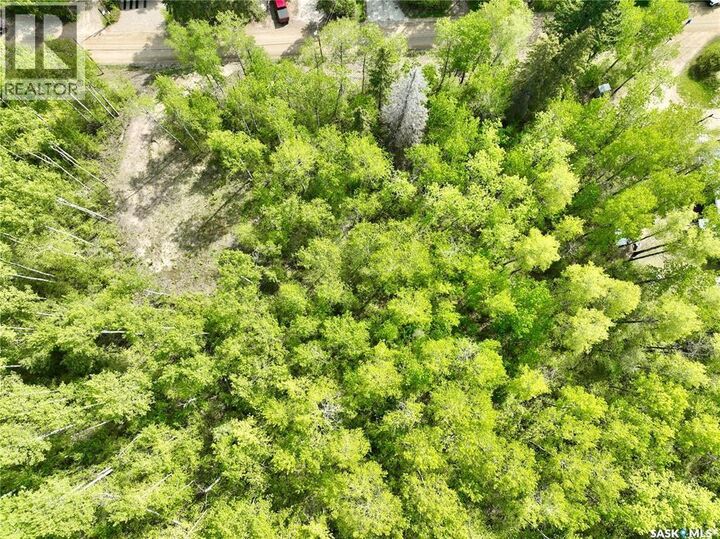 Property Photo:  152 Carwin Park Drive  SK S0J 0N0 