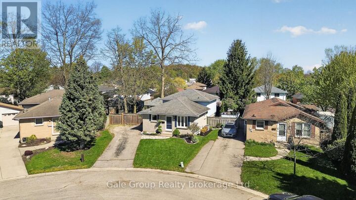 Property Photo:  186 Portsmouth Court  ON N5V 4C8 