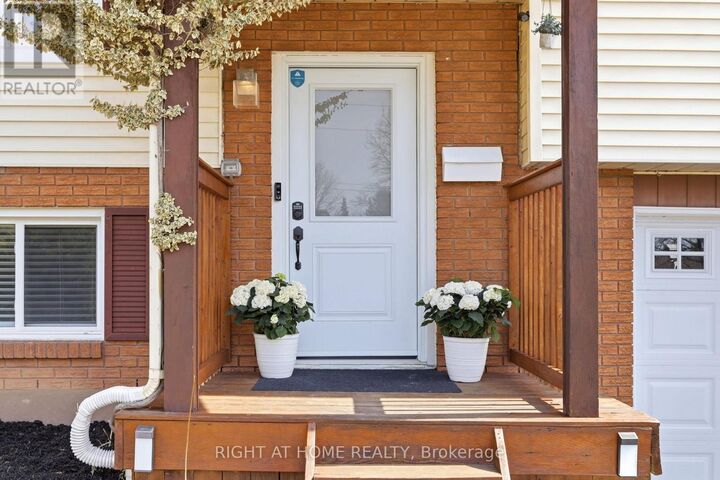 Property Photo:  602 Willow Road  ON N1H 7M5 