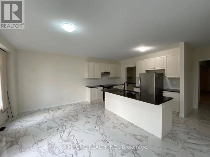 Property Photo:  28 Forest Edge Crescent  ON L9N 1R8 