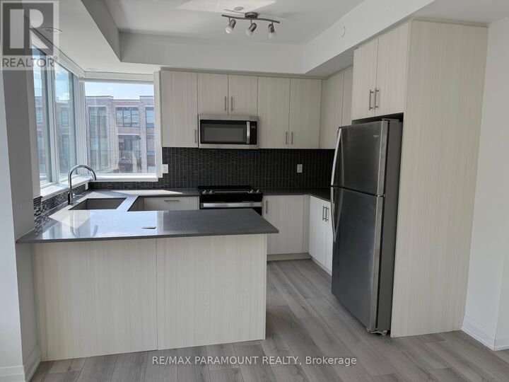 Property Photo:  85 Attmar Drive 330  ON L6P 0Y6 
