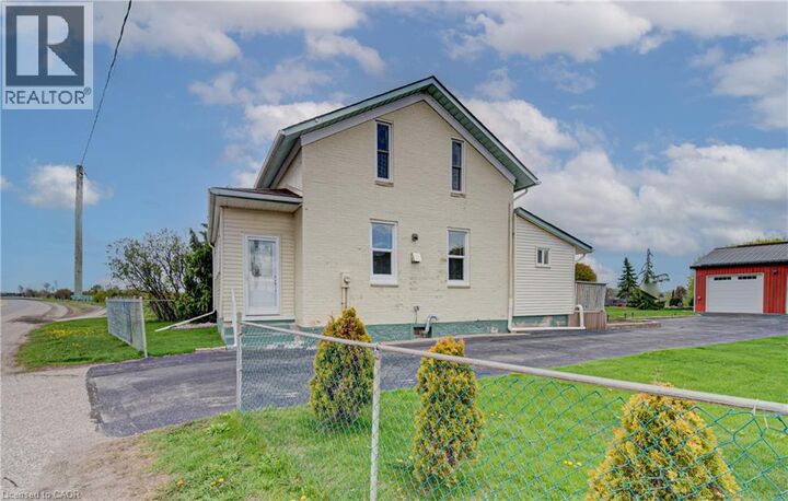 Property Photo:  5014 Fountain Street North  ON N0B 1M0 
