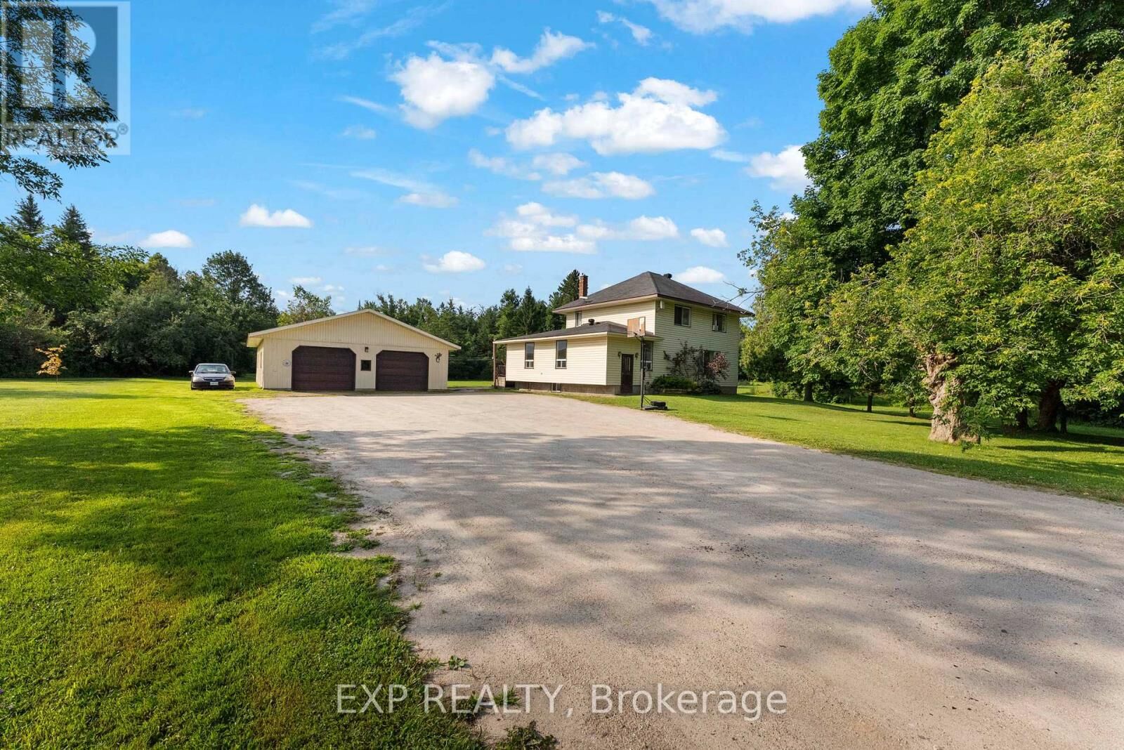 Property Photo:  2427 Lochwinnoch Road  ON K7V 3Z4 