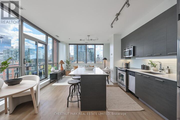 Property Photo:  90 Trinity Street 801  ON M5A 0E4 