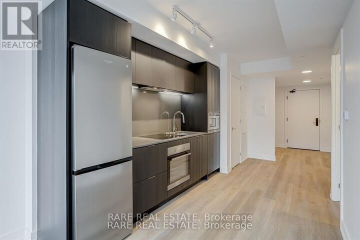 Property Photo:  1 Jarvis Street 802  ON L8R 3J2 