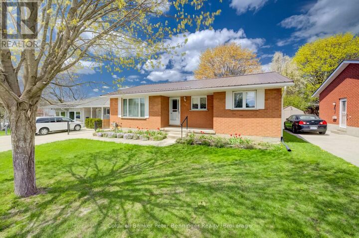 Property Photo:  106 Orange Street  ON N0G 2V0 