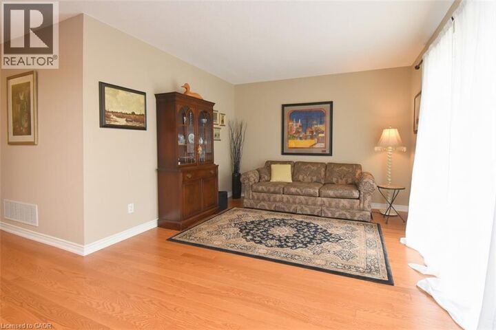 Property Photo:  320 Hamilton Drive 4  ON L9G 4W6 