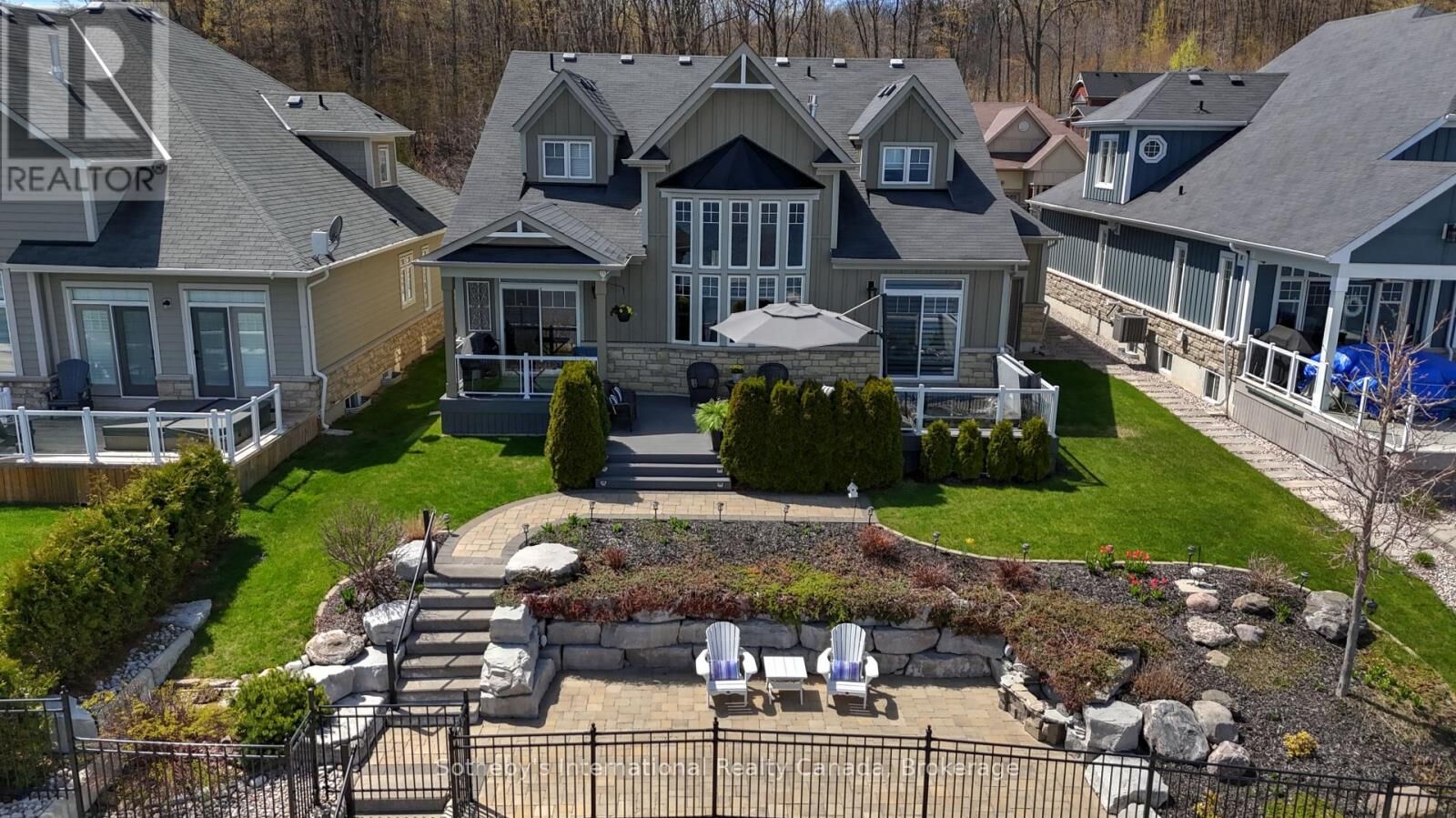 Property Photo: 409 Bayport Boulevard ON L4R 0C4
