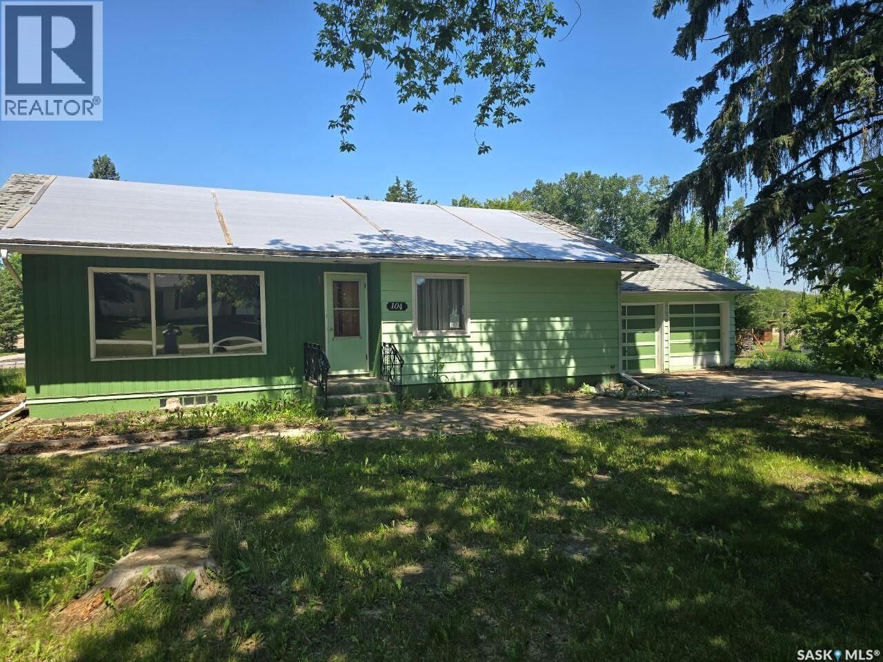 Property Photo:  104 Regional Park Road  SK S0K 0J9 