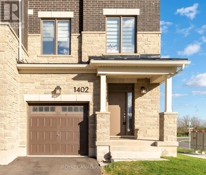 Property Photo:  1402 Kaniv Street  ON L6M 5P3 