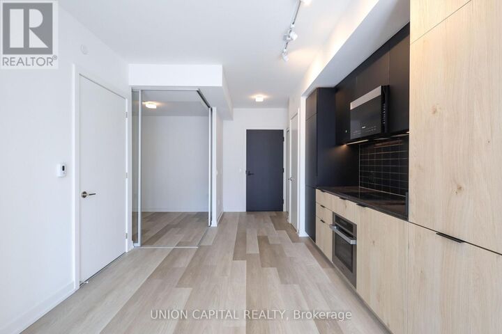 Property Photo:  28 Eastern Avenue 520  ON M5A 0Y2 