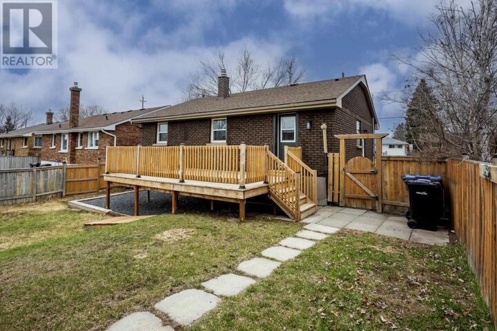 Property Photo:  223 Rockwood Ave  ON P7B 4K5 