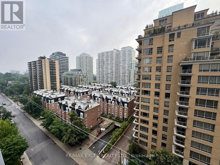Property Photo:  125 Redpath Avenue 1007  ON M4S 0B5 