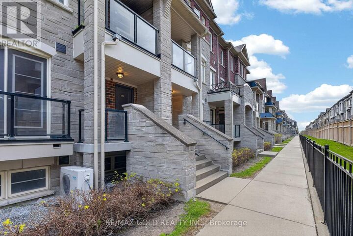 Property Photo:  200 Veterans Drive 48  ON L7A 4S6 