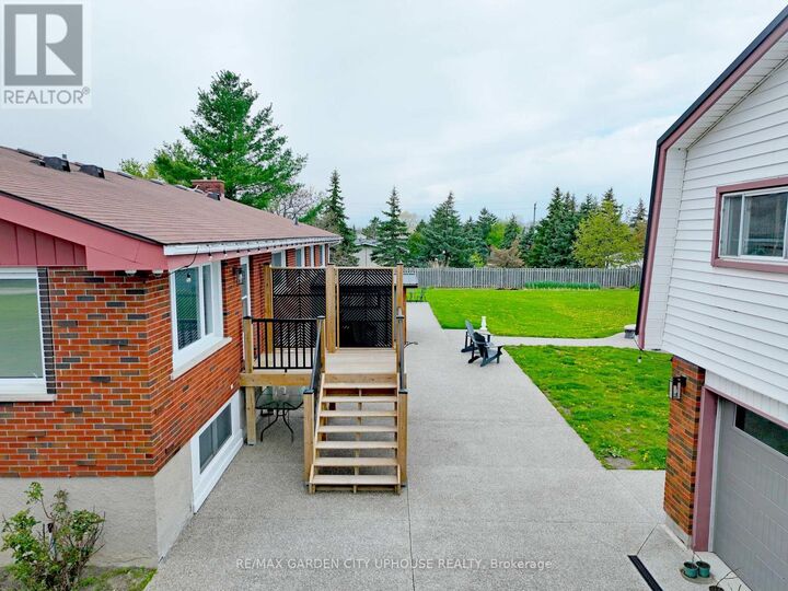 Property Photo:  786 York Road 2  ON L0S 1J0 