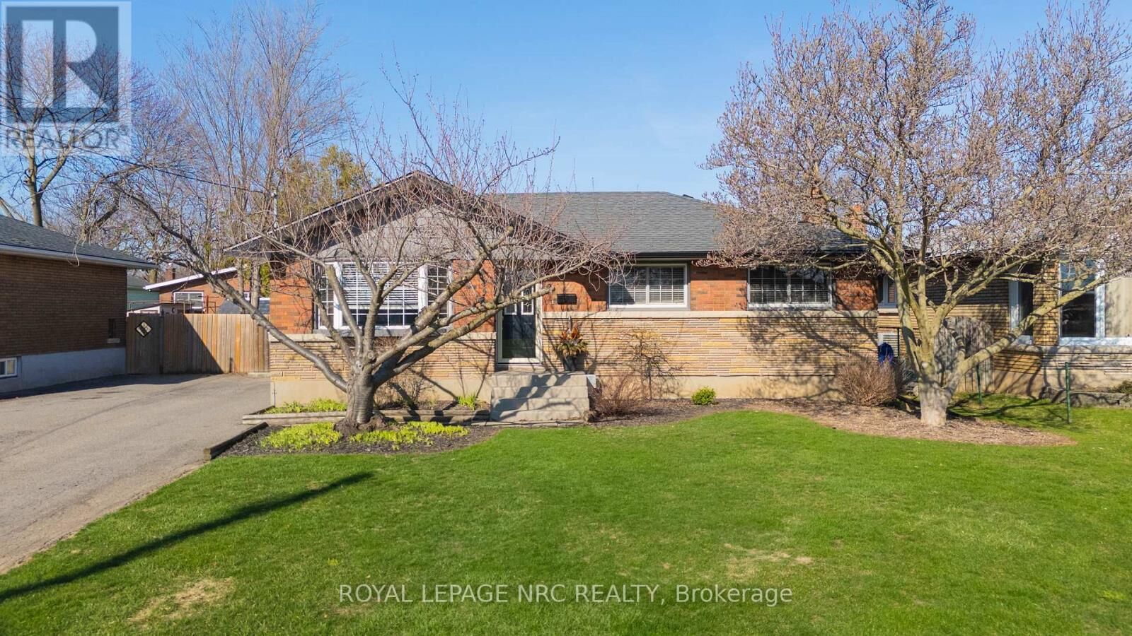 Property Photo:  9 Greenhill Drive  ON L2V 1W4 