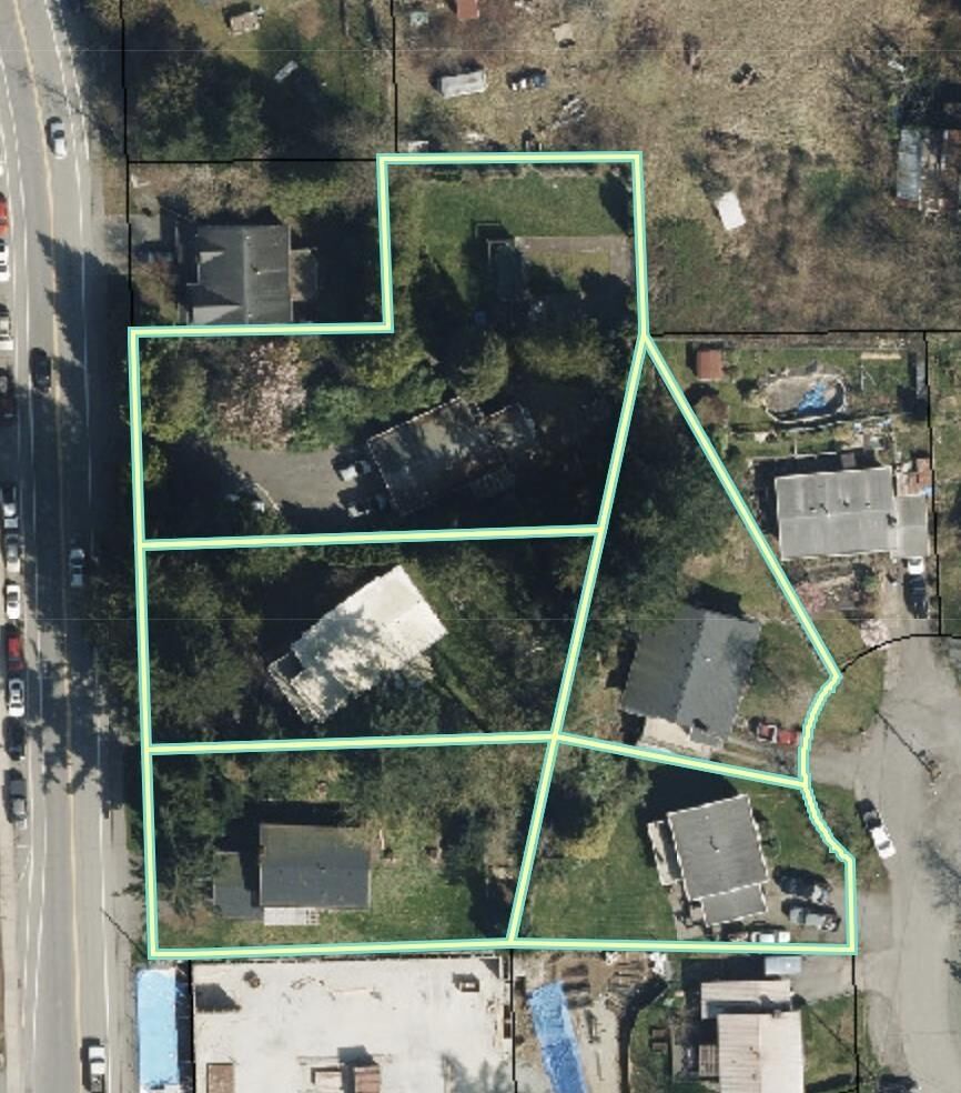 Property Photo:  3130 Immel Street  BC V2S 4L2 