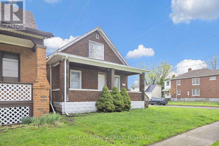 Property Photo:  3497 Peter Street  ON N9C 1J4 