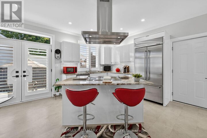 Property Photo:  70 Montreal Street  ON P2B 3G9 