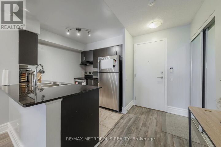 Property Photo:  83 Borough Drive 607  ON M1P 5E4 