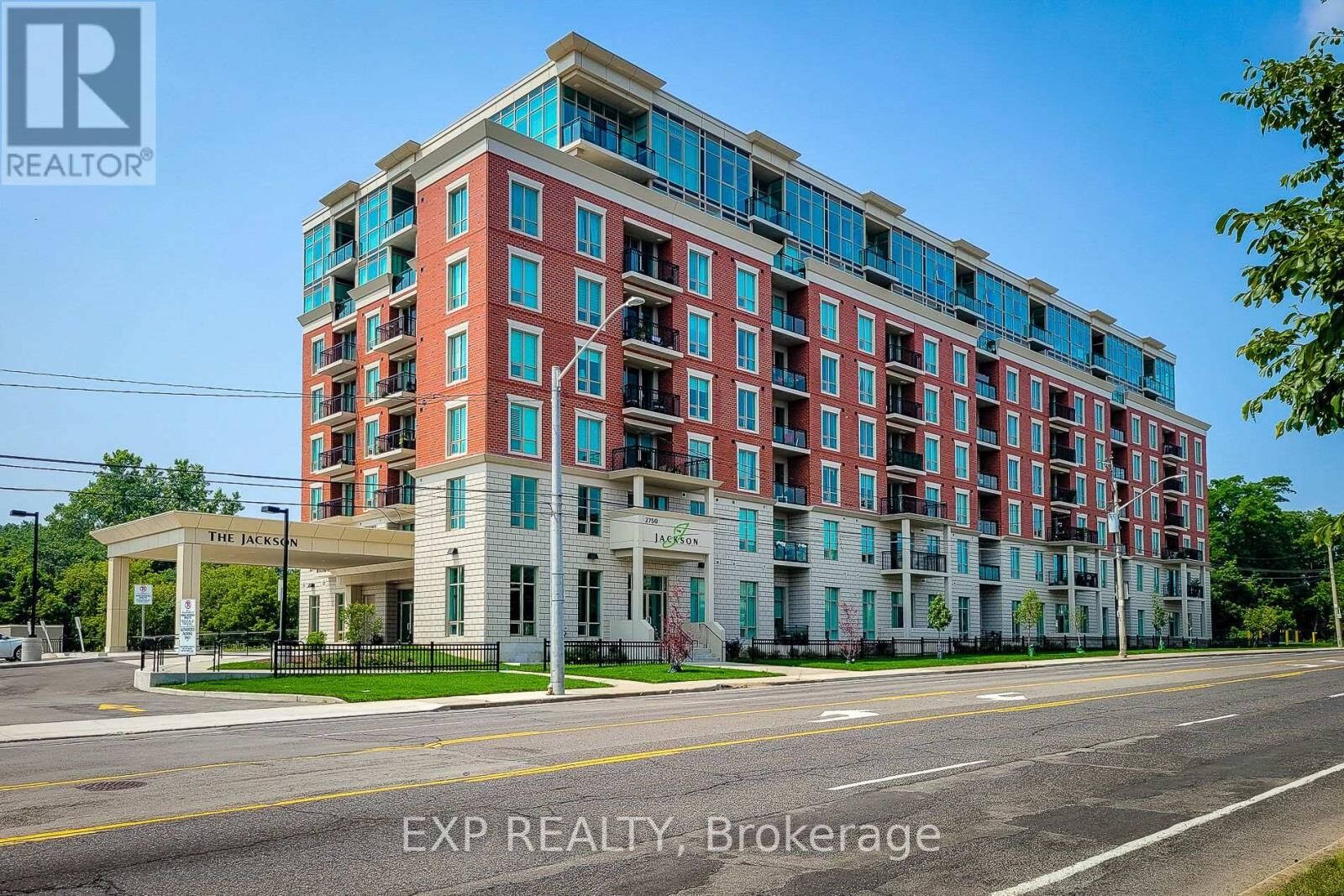 Property Photo:  2750 King Street East 102  ON L8G 0B8 