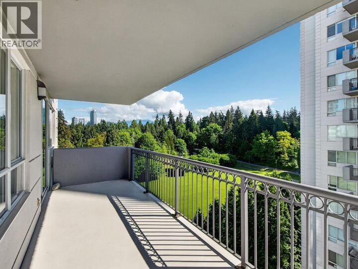 Property Photo:  551 Austin Avenue 1102  BC V3K 6R7 