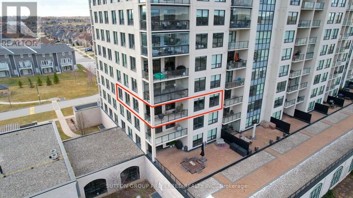 Property Photo:  260 Villagewalk Boulevard 404  ON N6G 0W6 