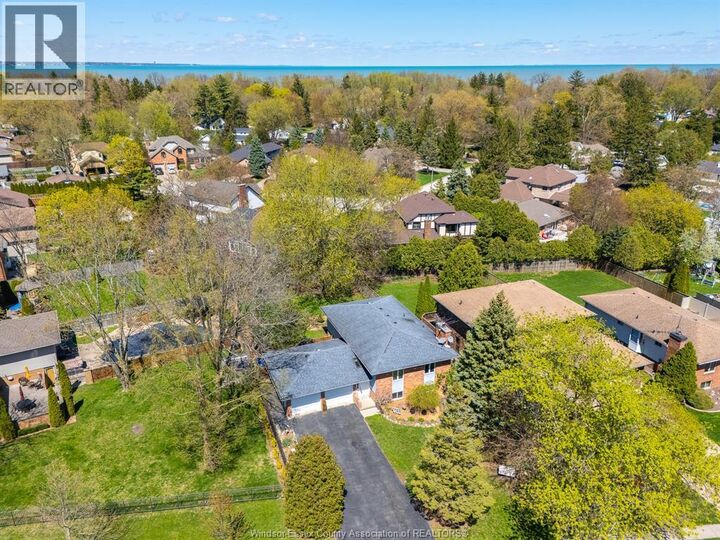 Property Photo:  12510 Little River Boulevard  ON N8N 4H3 