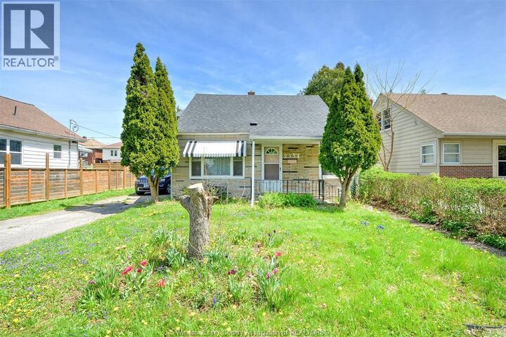 Property Photo:  2354 Highland Avenue  ON N8X 3S5 