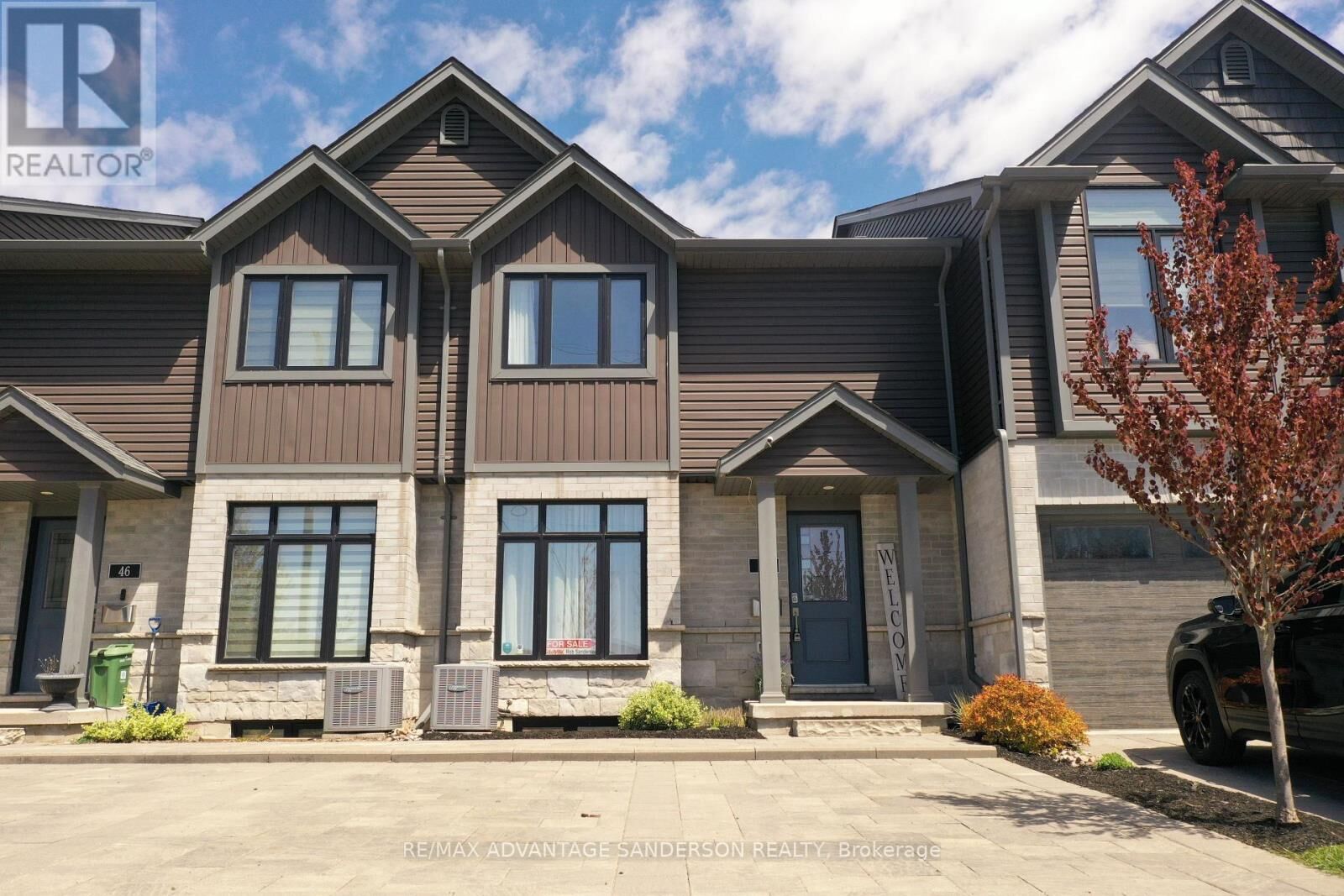 Property Photo:  1110 Meadowlark Ridge 48  ON N6M 0H4 