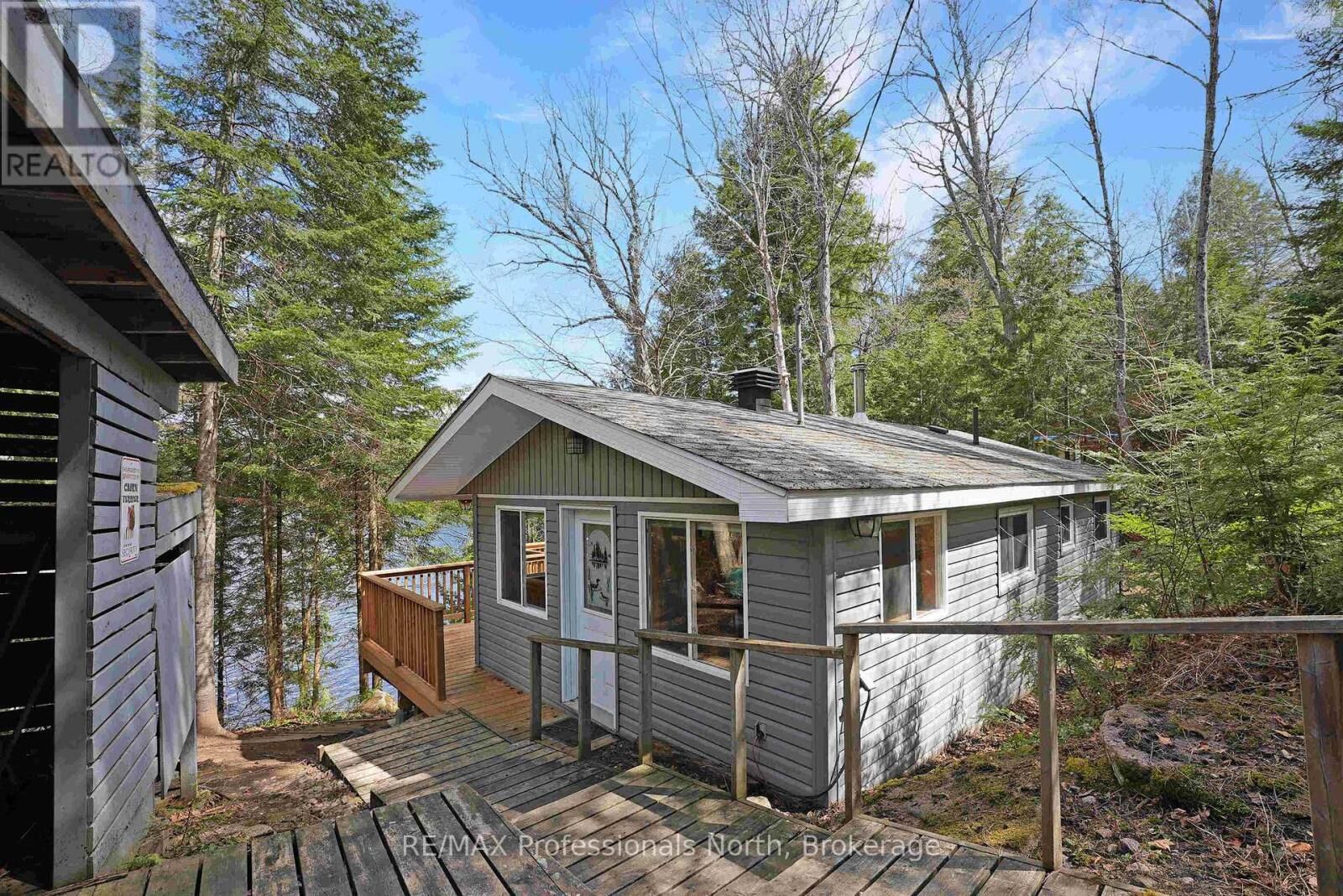 Property Photo:  1396 Betula Crescent  ON K0L 1M1 