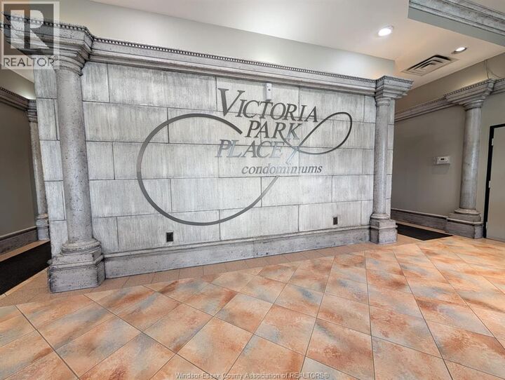 Property Photo:  150 Park Street West 1111  ON  