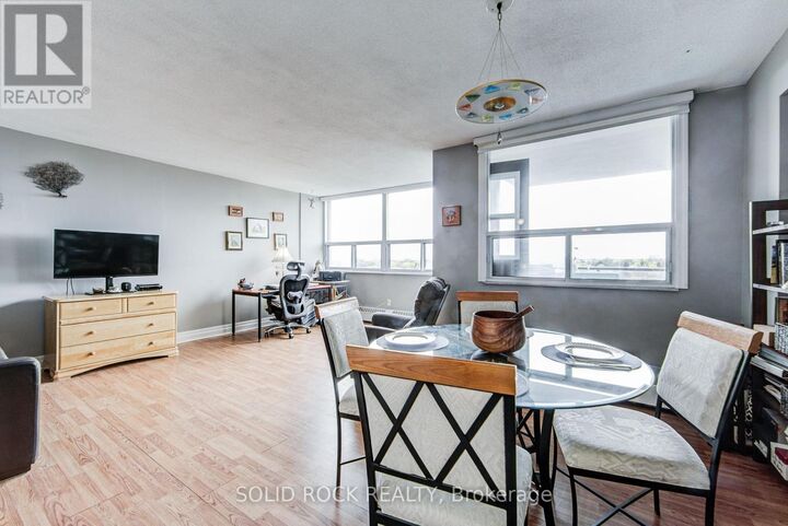 Property Photo:  451 The West Mall West 810  ON M9C 1G1 