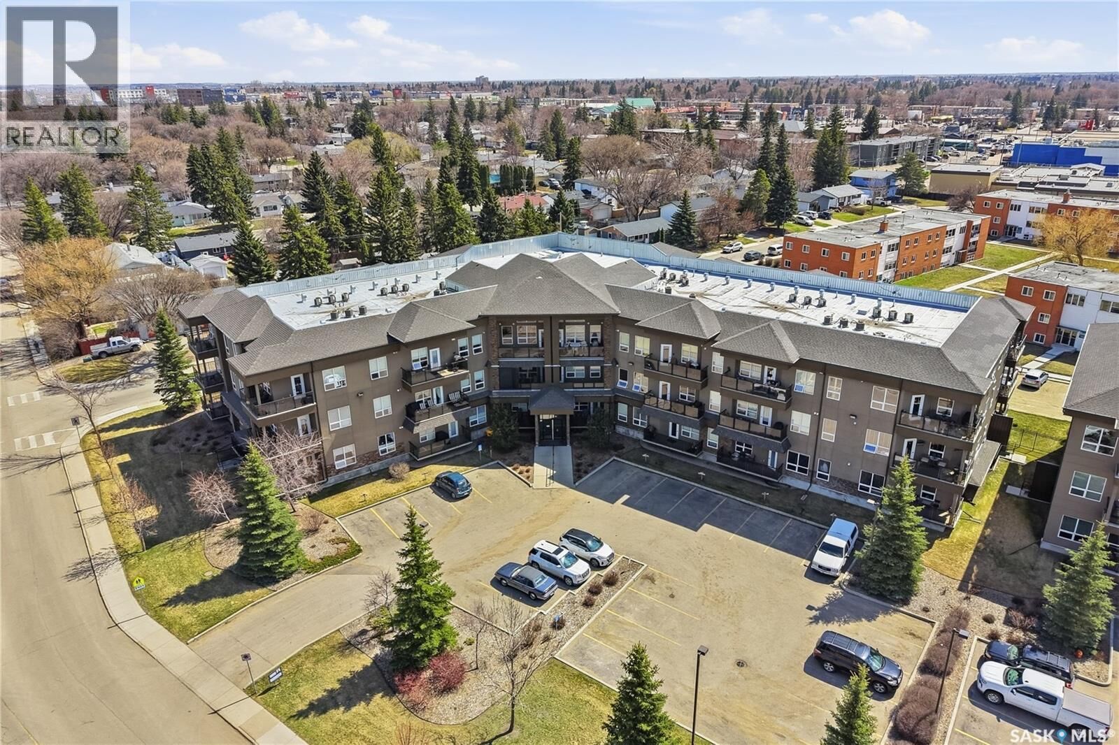 Property Photo: 206 2730 Main Street SK S7H 0M3