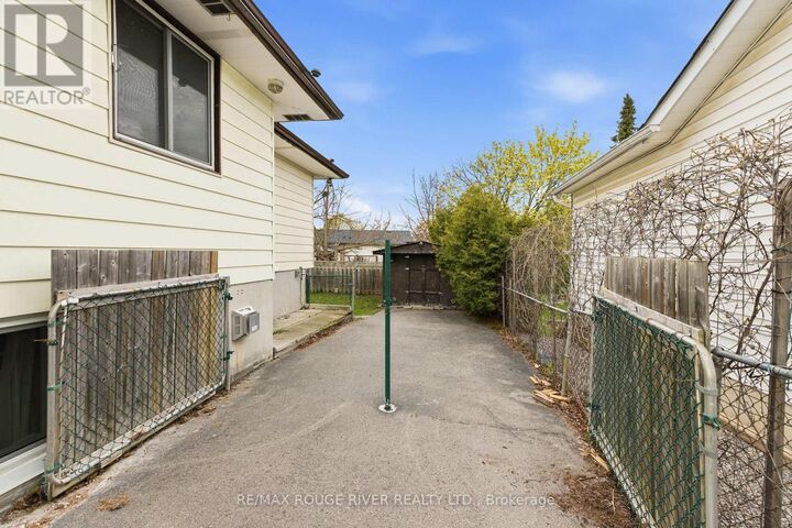 Property Photo:  599 Otonabee Drive  ON K9J 7X8 