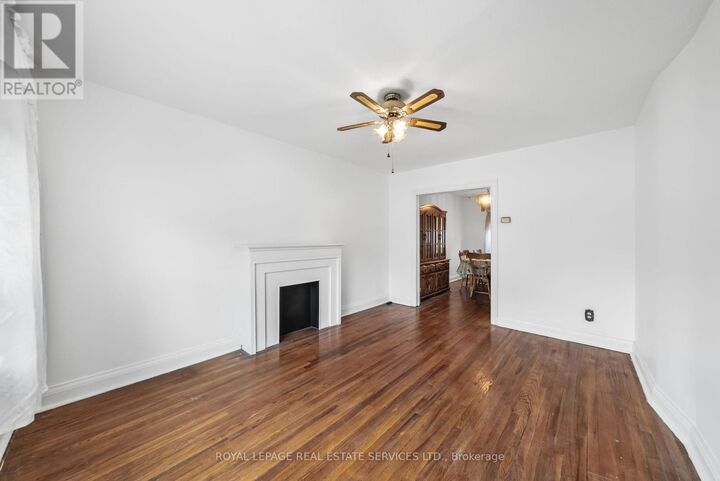 Property Photo:  616 Old Weston Road  ON M6N 3B3 