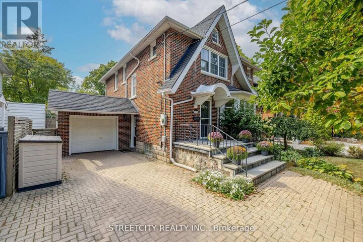 Property Photo:  931 Waterloo Street  ON N6A 3X2 