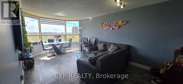 Property Photo:  6 Humberline Drive 621  ON M9W 6X8 