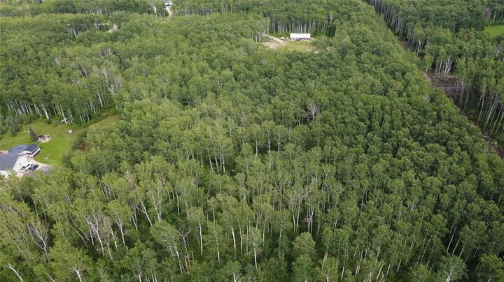 Property Photo: 1 39139 Road 41E Road MB R0A 0W0