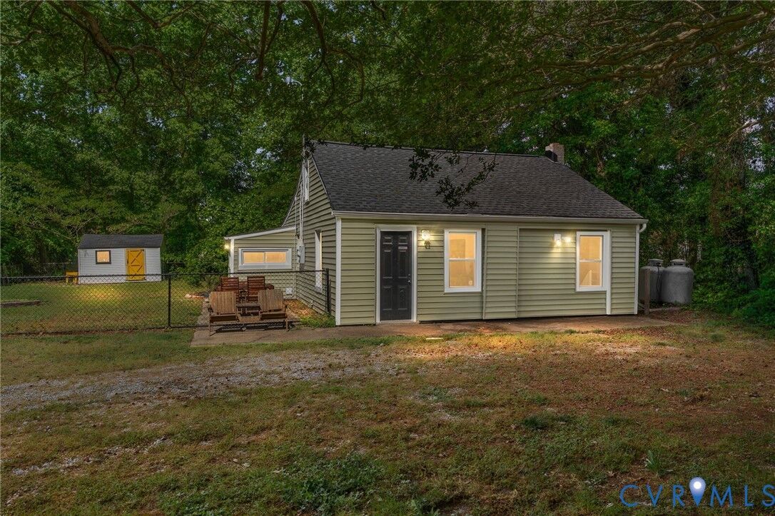 Property Photo: 200 Brooks Road VA 23223