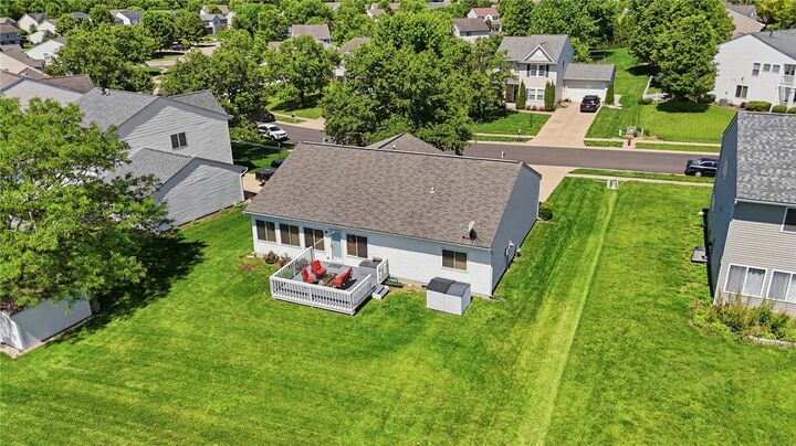 Property Photo:  60 E Long Meadow Drive  OH 45066 