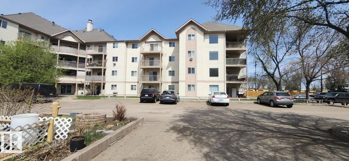 Property Photo:  11218 80 Street NW 204  AB T5B 4V9 